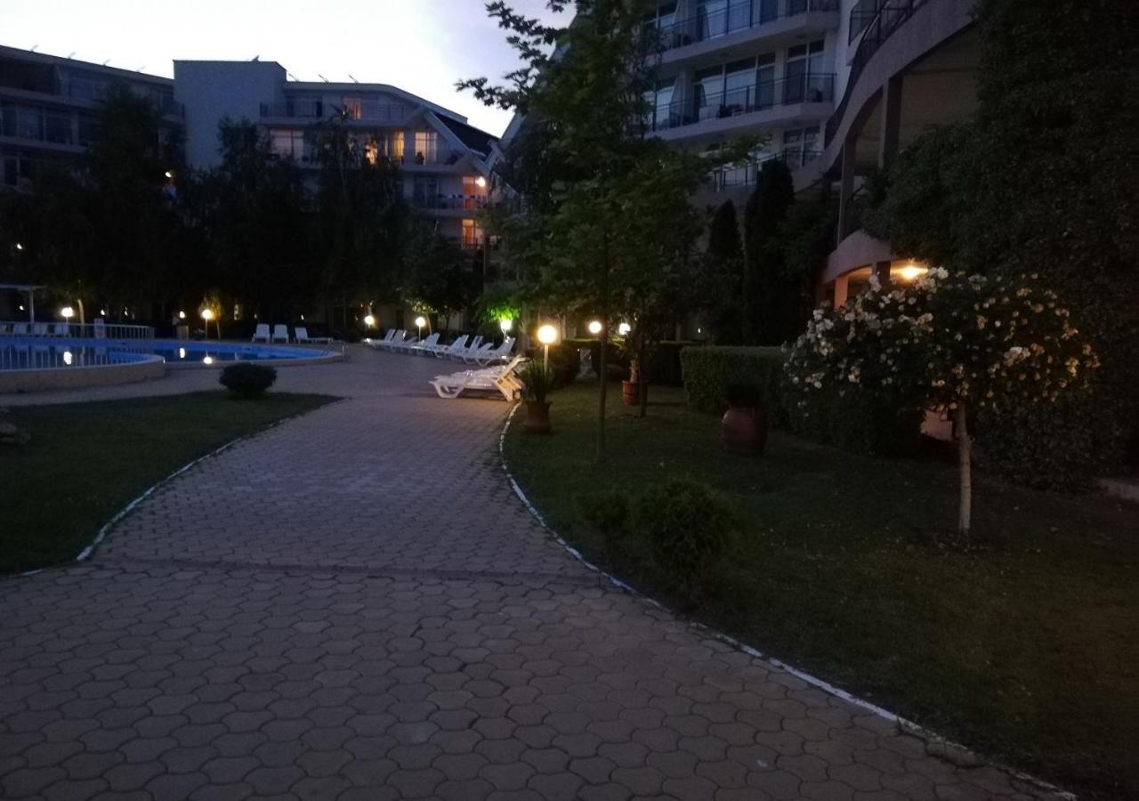 סאני ביץ' Charis Cozy Family Apart At Sun Village Complex Close To The Beach מראה חיצוני תמונה