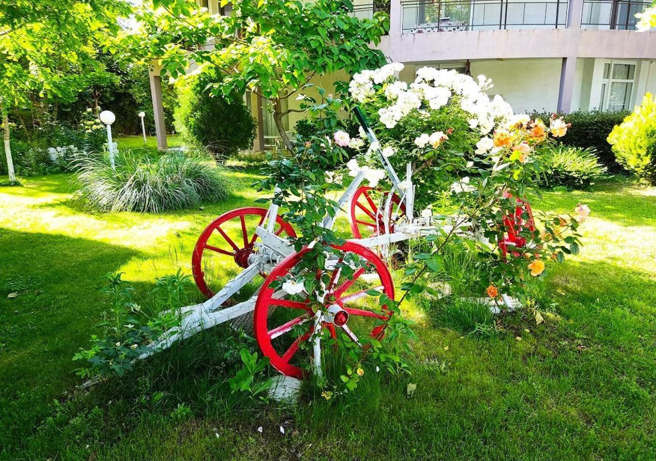 סאני ביץ' Charis Cozy Family Apart At Sun Village Complex Close To The Beach מראה חיצוני תמונה